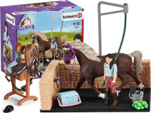 Детские игровые наборы и фигурки из дерева Набор Schleich «Мойка для лошадей с Эмили и Луной»