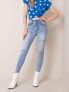 Фото #2 товара Женские джинсы скинни со средней посадкой рваные голубые  Factory Price