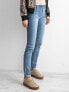 Фото #2 товара Женские джинсы  прямого кроя со средней посадкой синие Factory Price